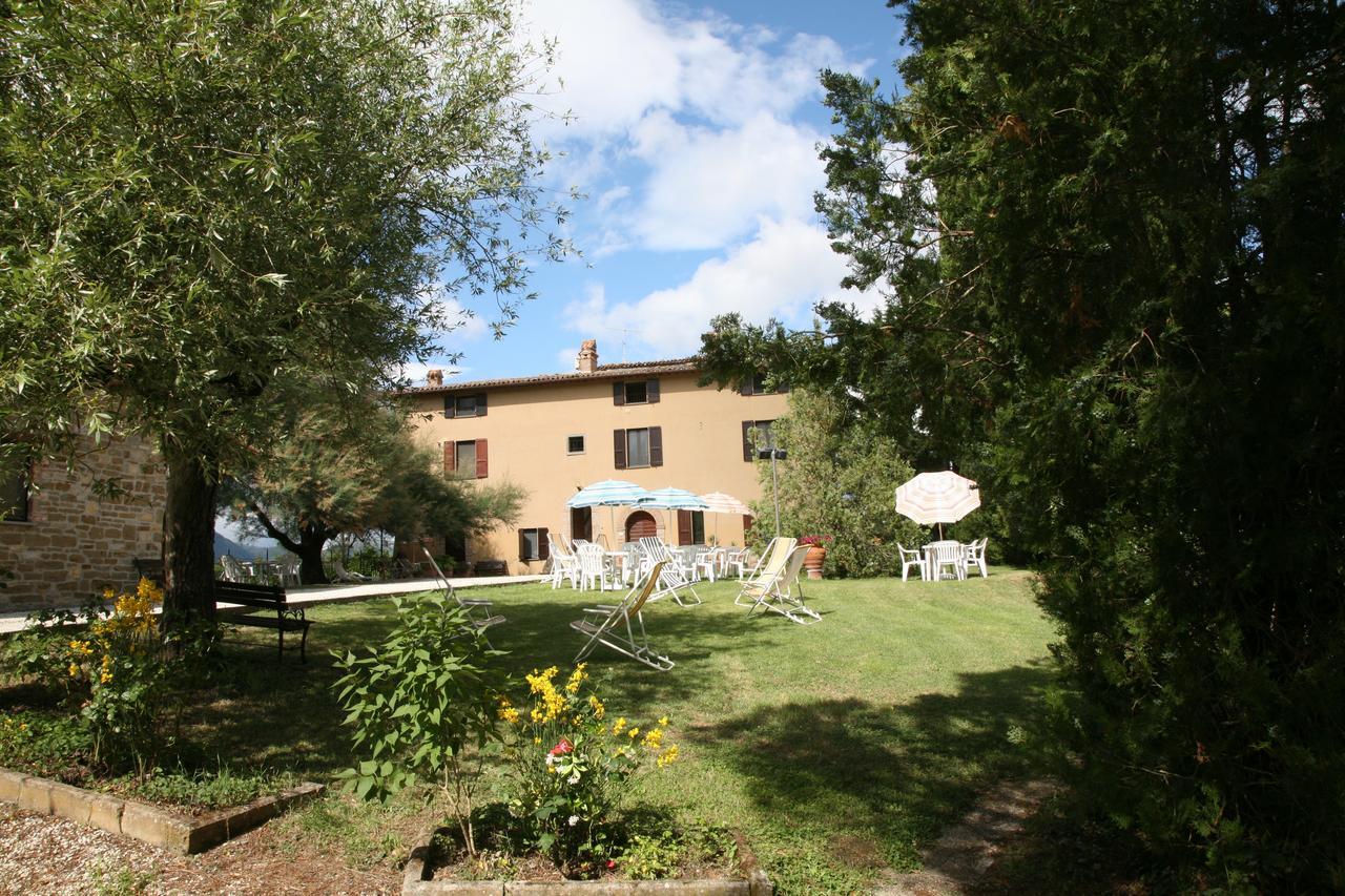 Agriturismo Villa Mozart Nel Verde Gubbio Dış mekan fotoğraf