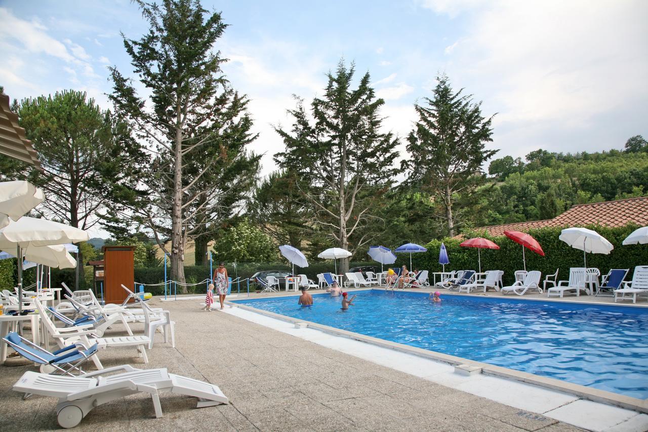 Agriturismo Villa Mozart Nel Verde Gubbio Dış mekan fotoğraf