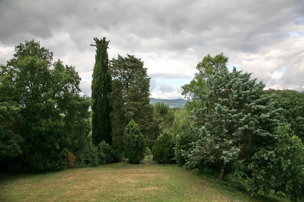 Agriturismo Villa Mozart Nel Verde Gubbio Dış mekan fotoğraf