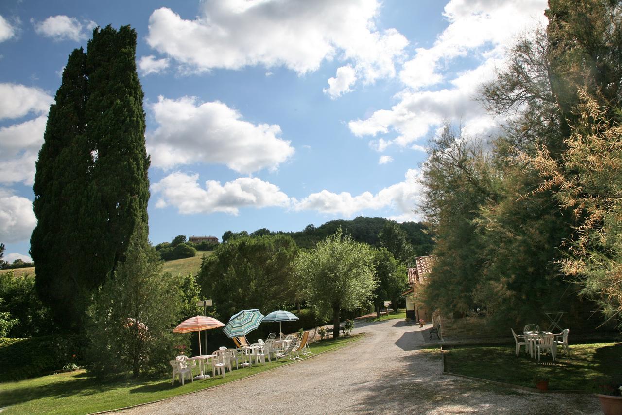 Agriturismo Villa Mozart Nel Verde Gubbio Dış mekan fotoğraf
