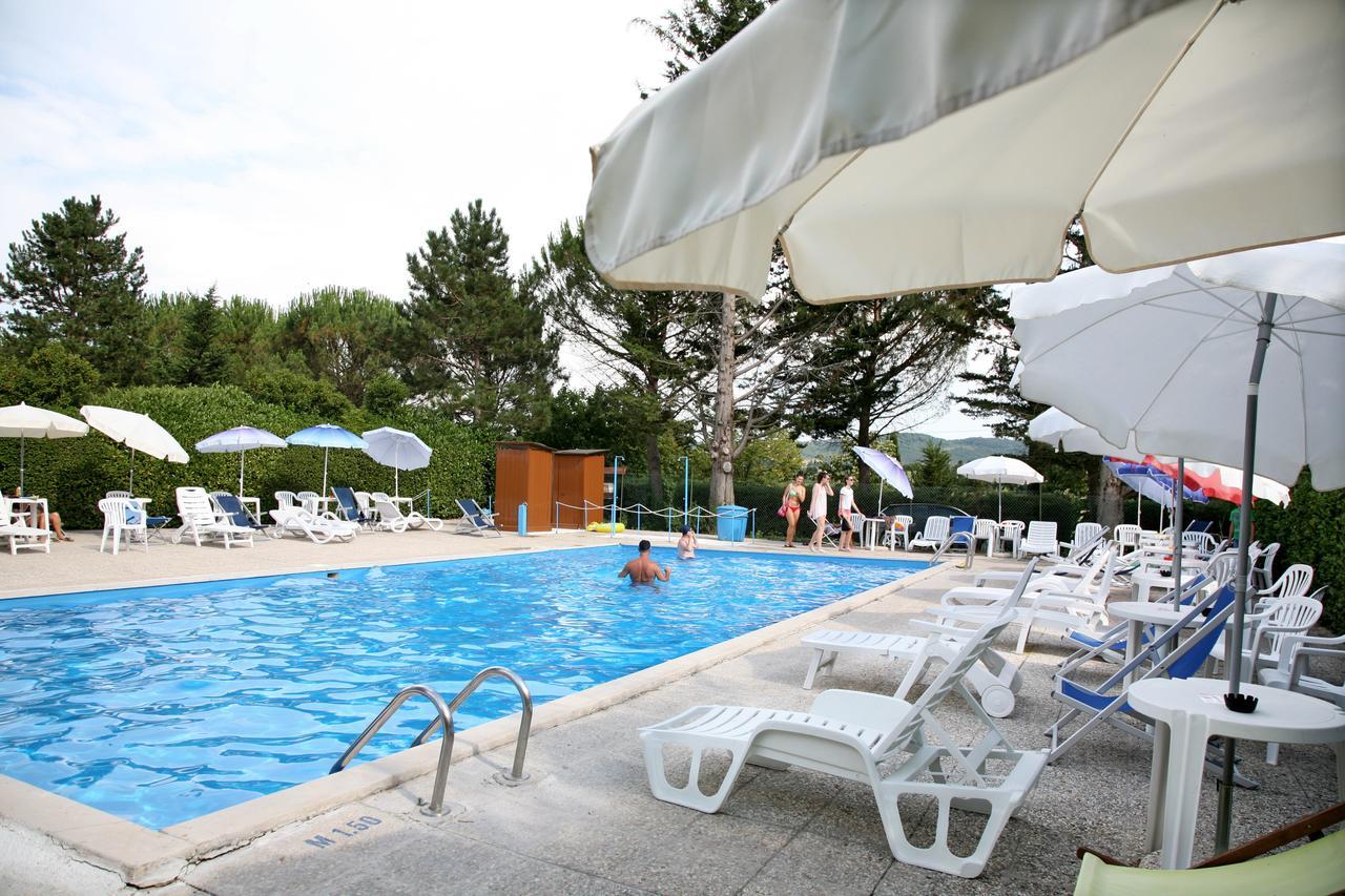 Agriturismo Villa Mozart Nel Verde Gubbio Dış mekan fotoğraf