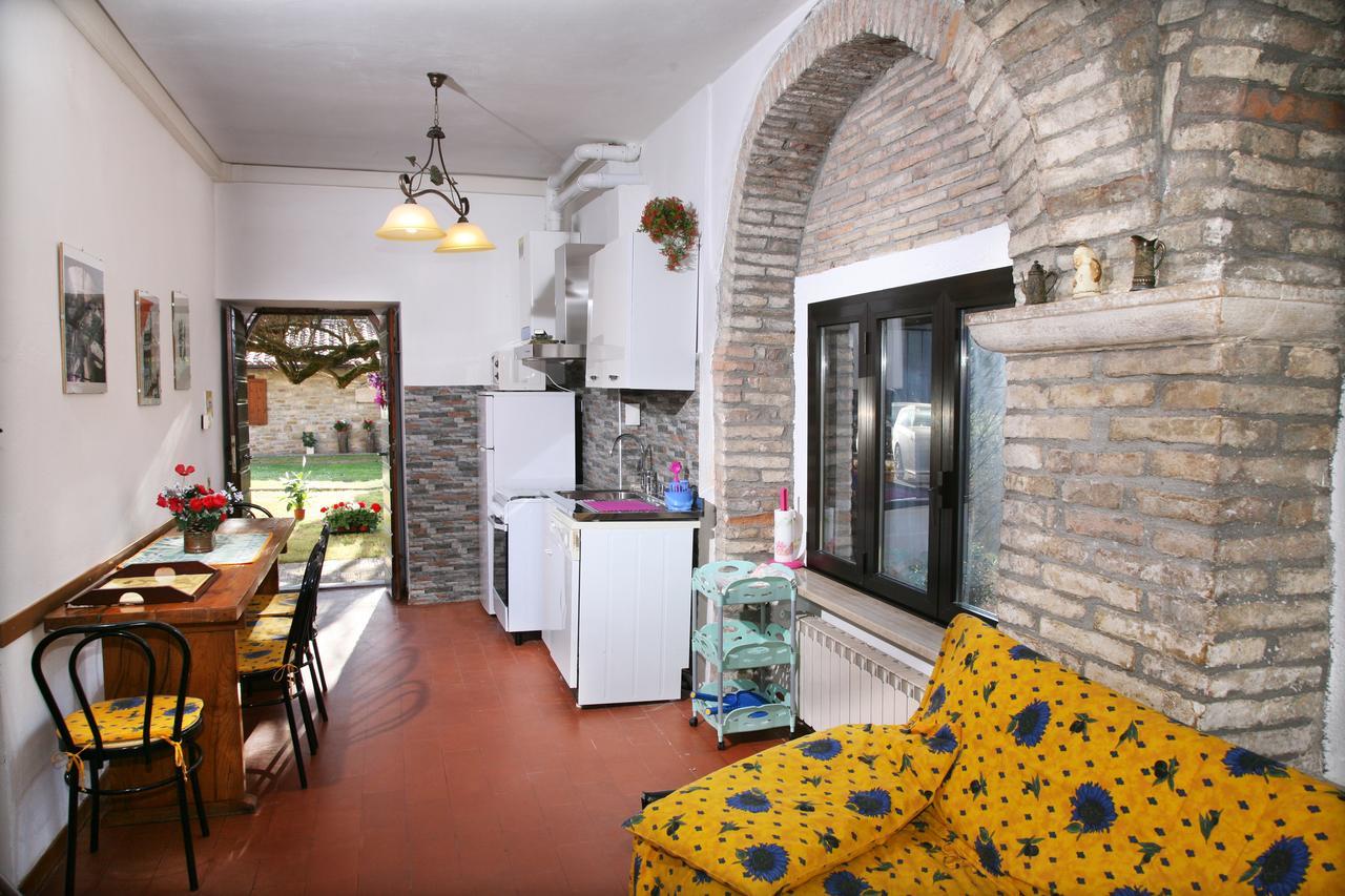 Agriturismo Villa Mozart Nel Verde Gubbio Dış mekan fotoğraf