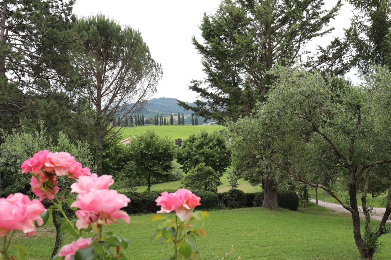Agriturismo Villa Mozart Nel Verde Gubbio Dış mekan fotoğraf