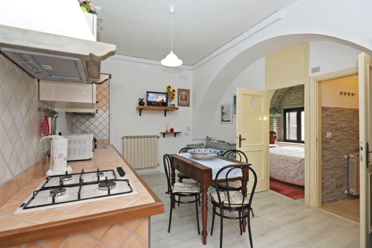 Agriturismo Villa Mozart Nel Verde Gubbio Dış mekan fotoğraf